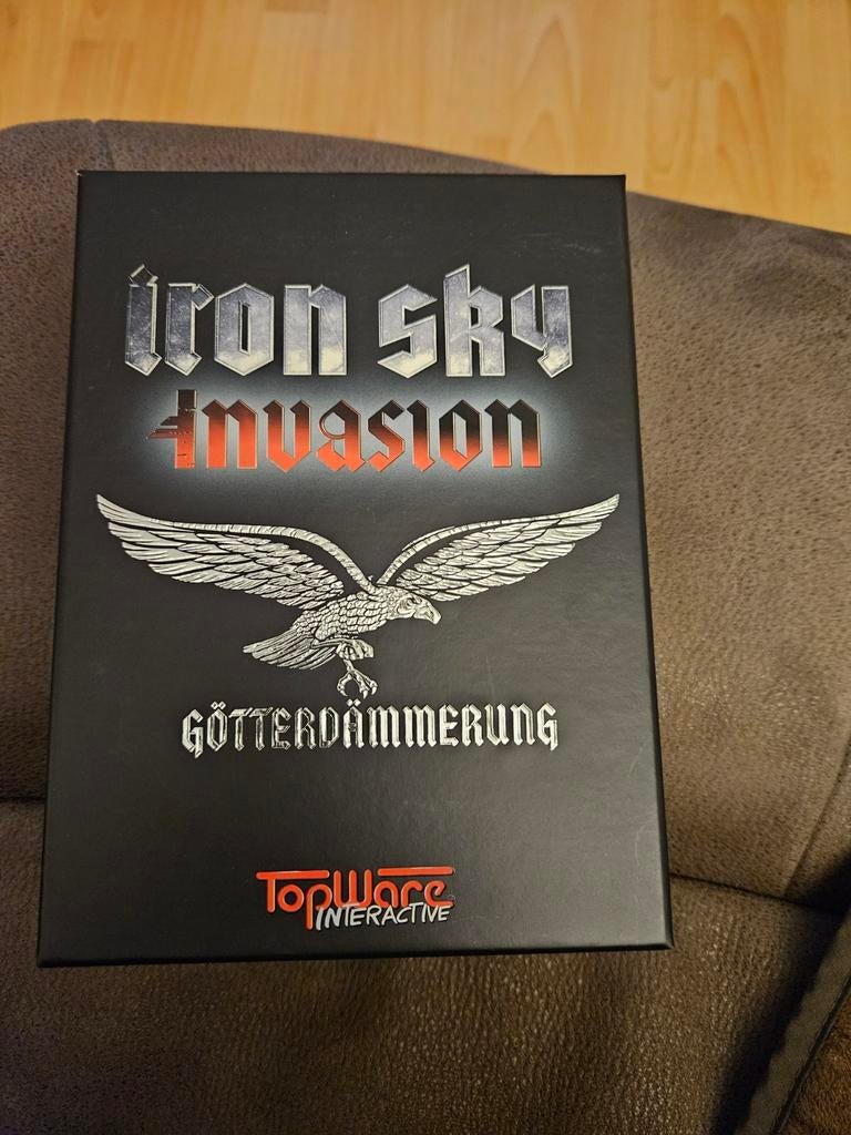 Iron Sky Invasion Gotterdammerung édition, 1 joueur, Enlèvement ou Envoi, Comme neuf, À partir de 12 ans