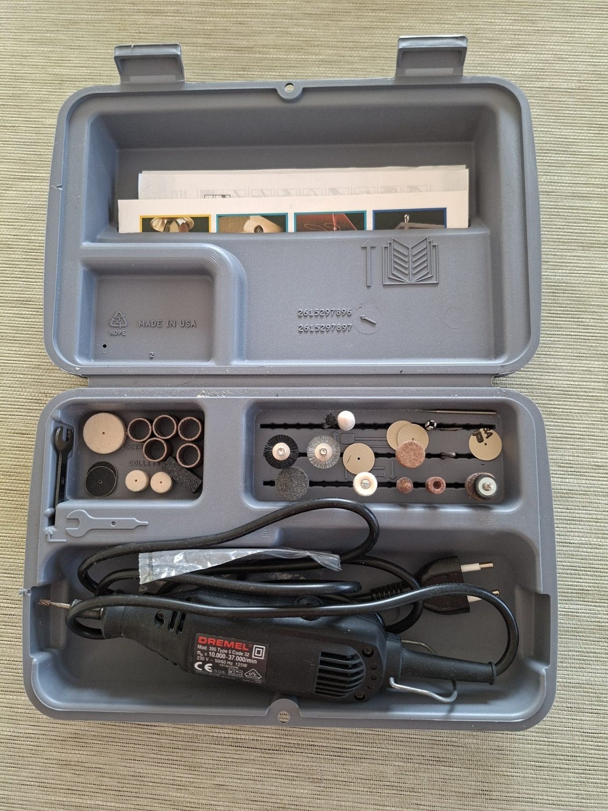 Outil multifonctions Dremel 395 (Type 5) avec étui et access, Hobby & Loisirs créatifs, Composants électroniques, Comme neuf, Enlèvement