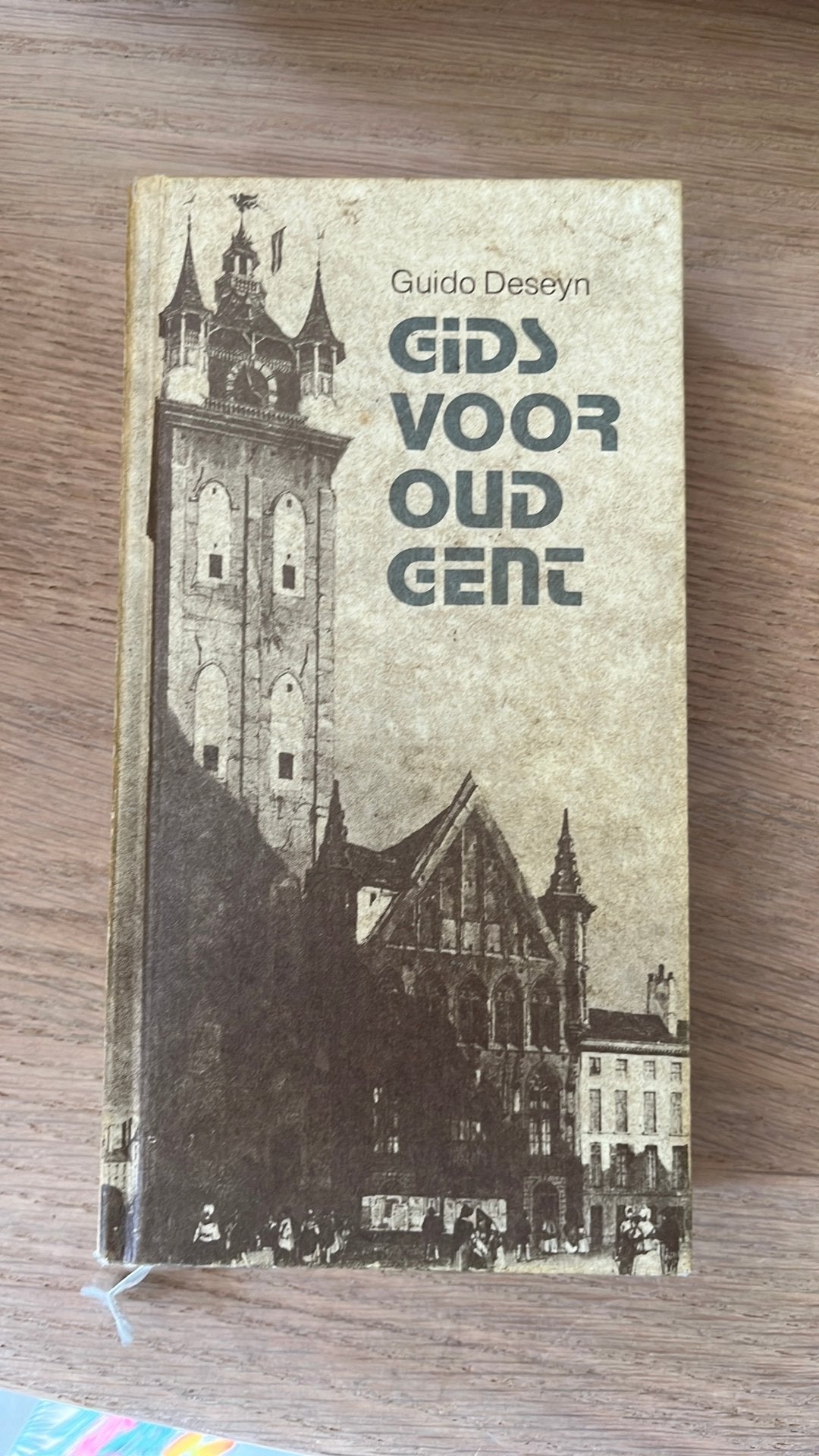 Gids voor oud Gent, Ophalen, Zo goed als nieuw