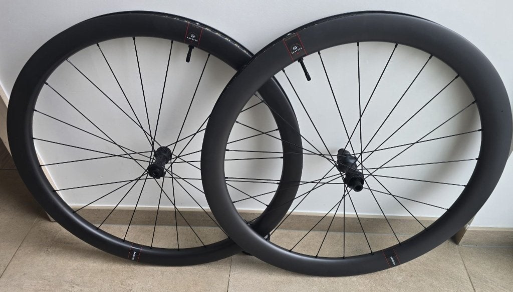 Roues carbon RESERVE 42 49 DT180, Fietsen en Brommers, Fietsonderdelen, Ophalen of Verzenden, Zo goed als nieuw