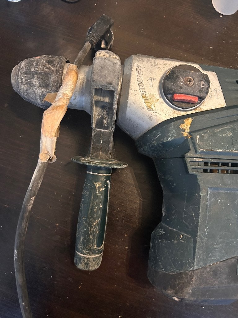 Marteau piqueur, Enlèvement, Utilisé, Foreuse et Perceuse, 600 watts ou plus