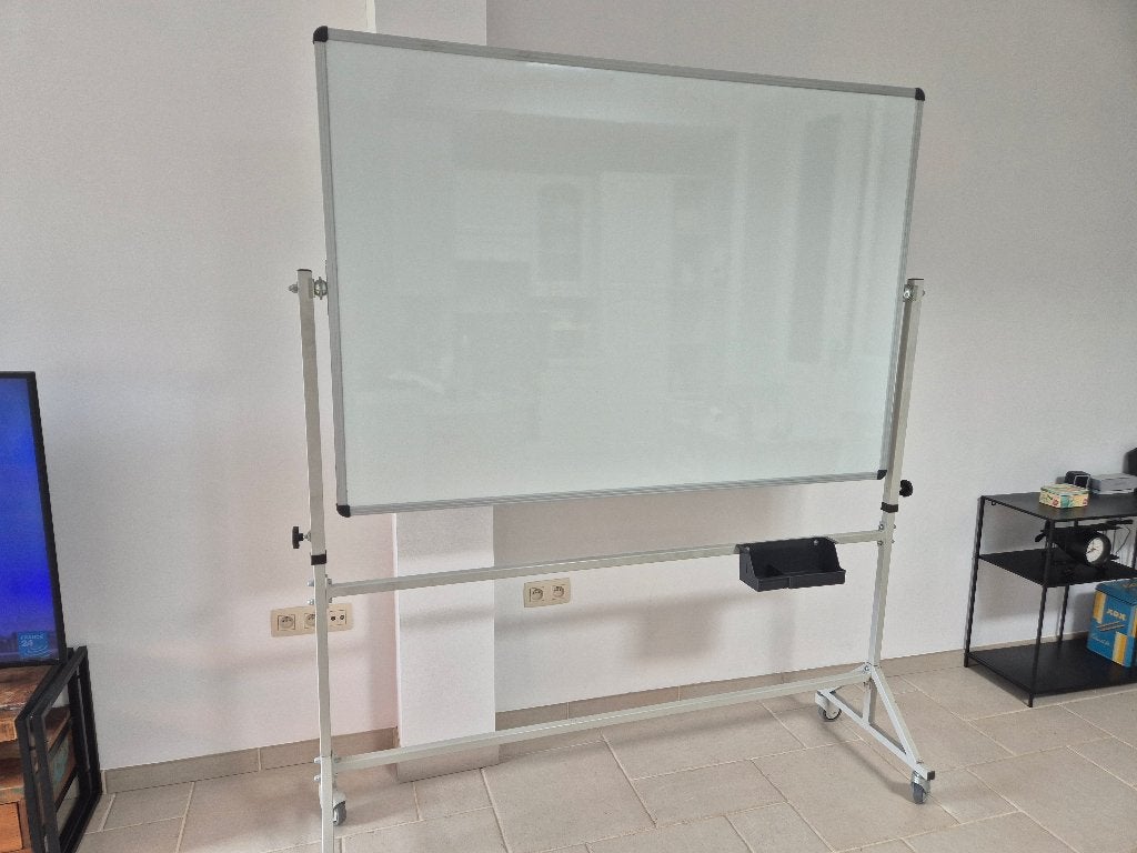 Tableau blanc pivotant double face 150 cm x 100 cm robuste, 150 à 200 cm, Enlèvement, Utilisé, 100 à 150 cm