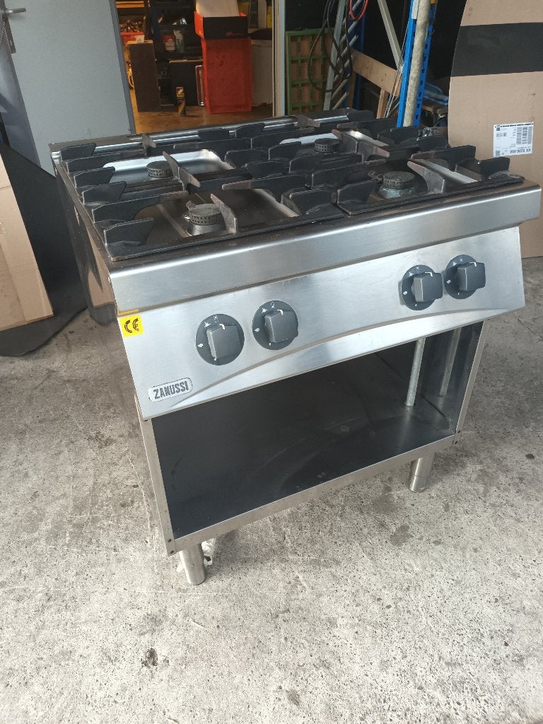 Zanussi 4 pits pro gasvuur GH7, Ophalen, Nieuw zonder verpakking