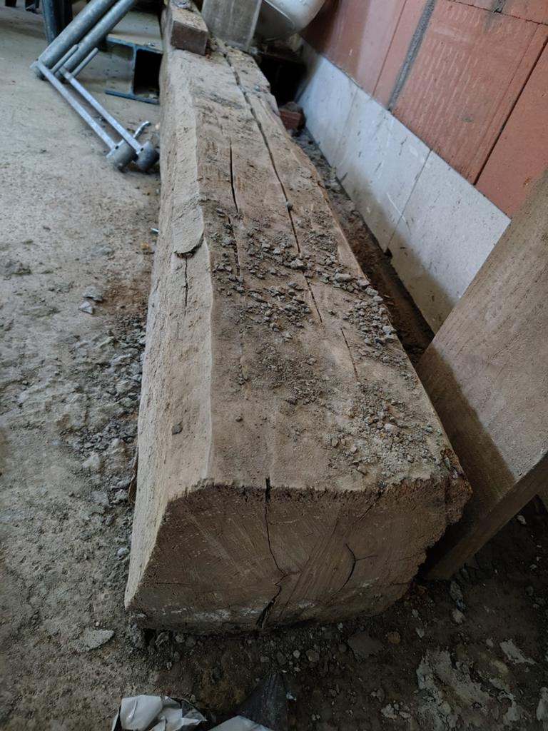 Poutre en chêne massif 100 ans+, Jardin & Terrasse, Bois dur, Enlèvement, Utilisé, 250 cm ou plus