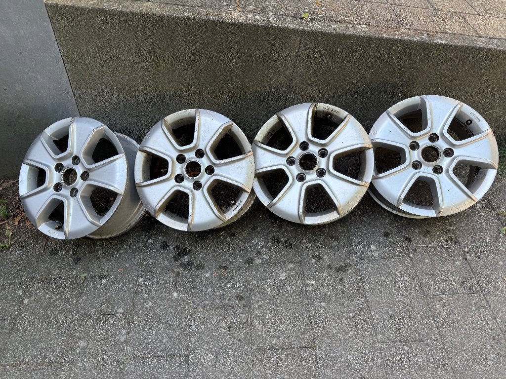 Volkswagen amarok velgen E 6,5J x 16H2 ET62, Ophalen, Gebruikt, Velg(en)