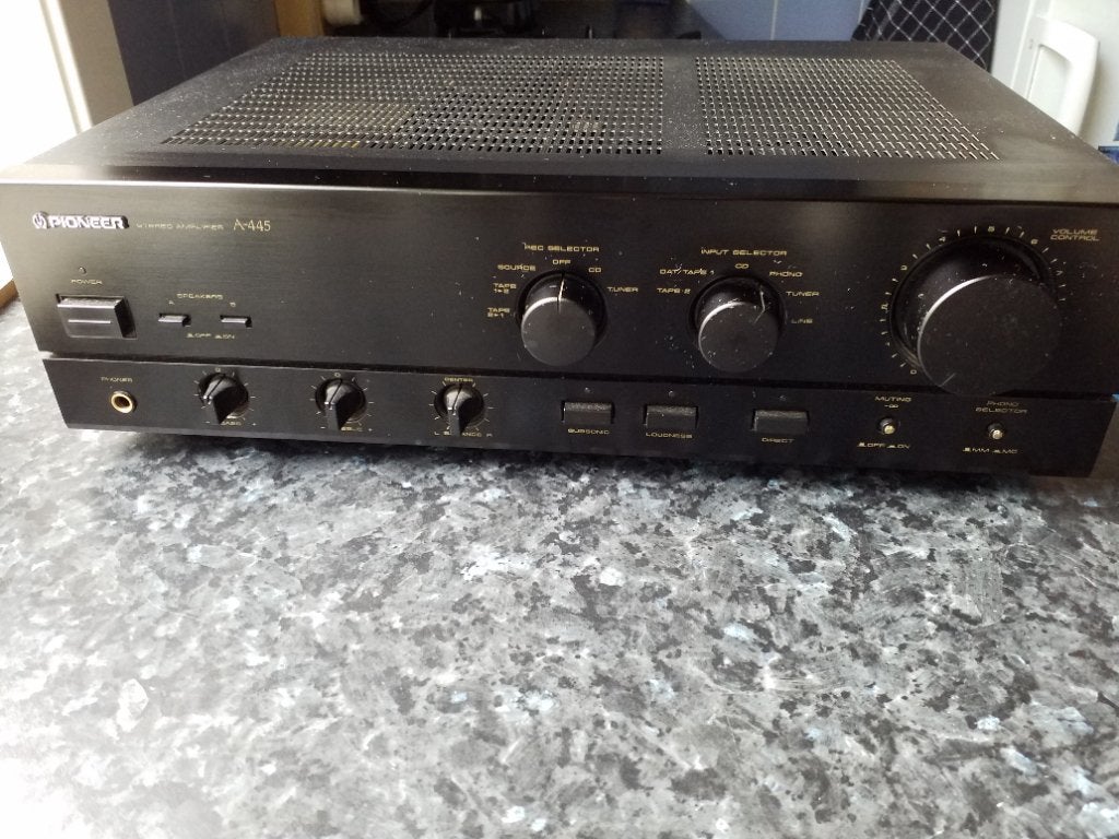 Pioneer A - 445 versterker prima staat 2 x 65 /80 Watts RMS, Enlèvement, Comme neuf, Stéréo, Pioneer