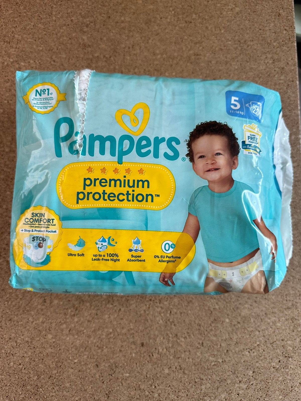 Pampers 5 11-16kg, Ophalen, Zo goed als nieuw