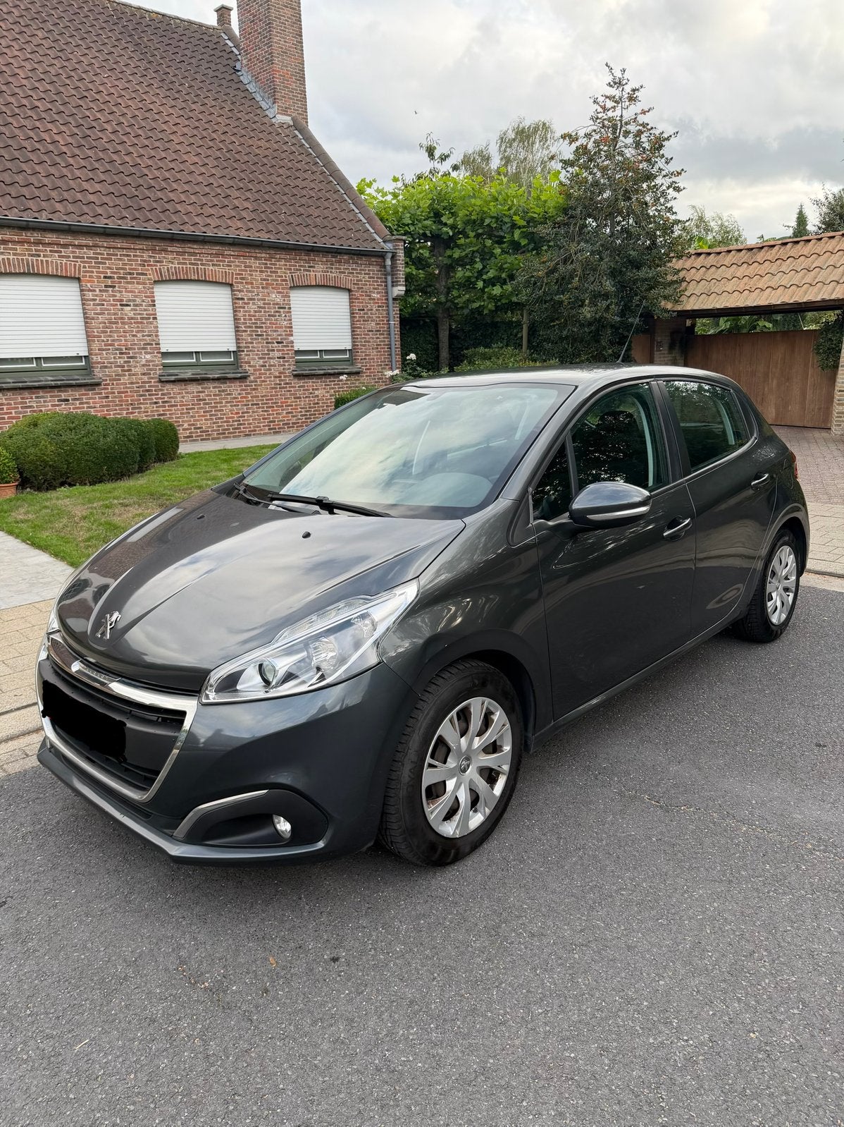Peugeot 208 1.2 benzine bouwjaar 2017 met 83.000km, Autos, Achat, Entreprise, Vitres électriques, Essence