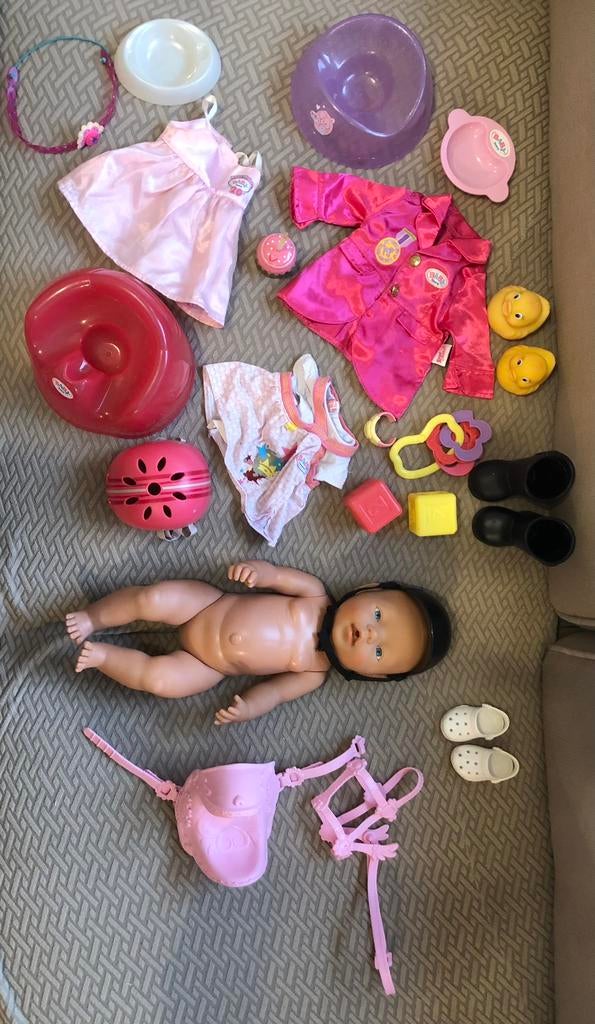 Baby born pop + accesoires paardrijden, Kinderen en Baby's, Speelgoed | Poppen, Ophalen, Zo goed als nieuw