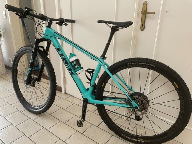 TOPFIETS Trek Superfly - volledig in carbon - als nieuw, Fietsen en Brommers, Ophalen, Zo goed als nieuw, Trek