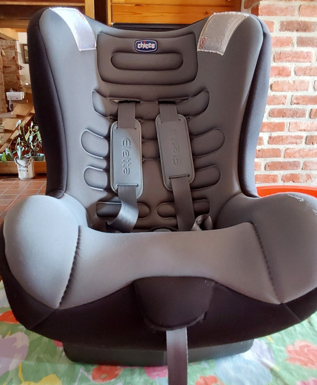 Siège auto Chicco Eletta homologué "groupe 0+/1" (0-18kg)
Co, Enfants & Bébés, Enlèvement, Utilisé, 0 à 18 kg, Chicco