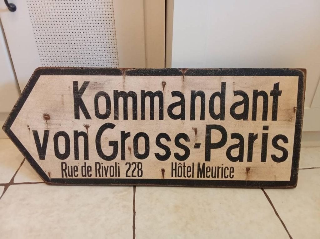 Panneau allemand WW2 : KOMMANDANT VON GROSS - PARIS, Collections, Objets militaires | Seconde Guerre mondiale, Enlèvement ou Envoi