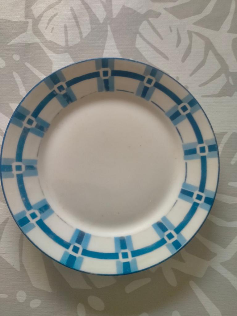 8 dessertbordjes Limoges., Enlèvement