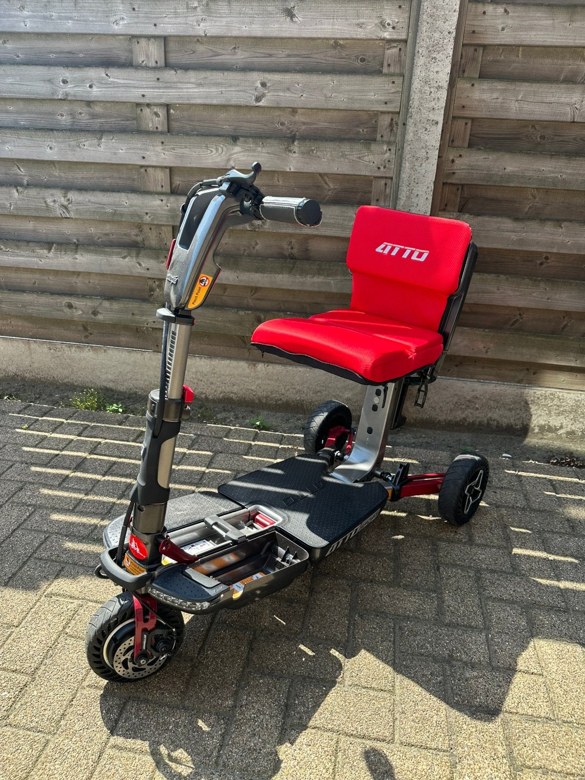 Scootmobiel atto movinglife, Diversen, Brommobielen en Scootmobielen, Ophalen, Zo goed als nieuw, Overige merken