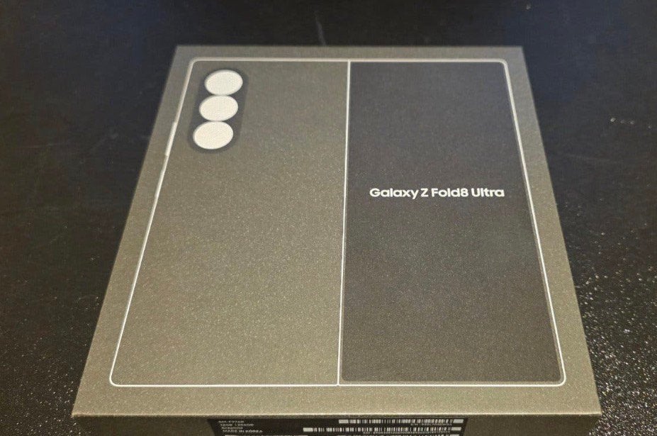 Samsung z fold 8 ultra te koop, Neuf, 10 mégapixels ou plus, Enlèvement ou Envoi, Clavier physique