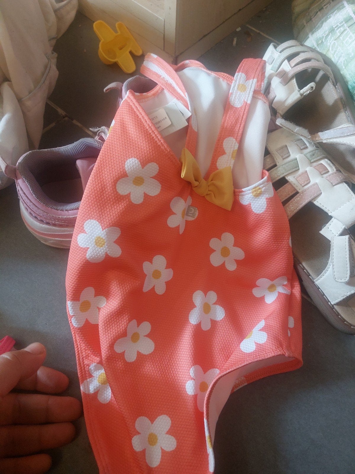 Maillot enfant, Enlèvement, Fille