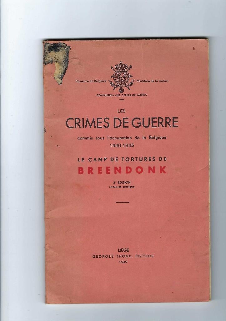 Les Crimes de Guerre, Verzenden, Gelezen