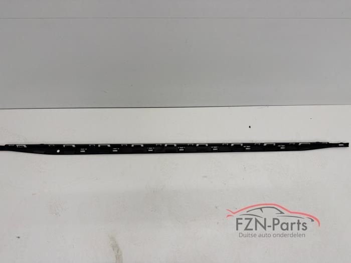 VW Golf 8 5H Sideskirt Houder Rechts, Auto-onderdelen, Ophalen of Verzenden, Gebruikt