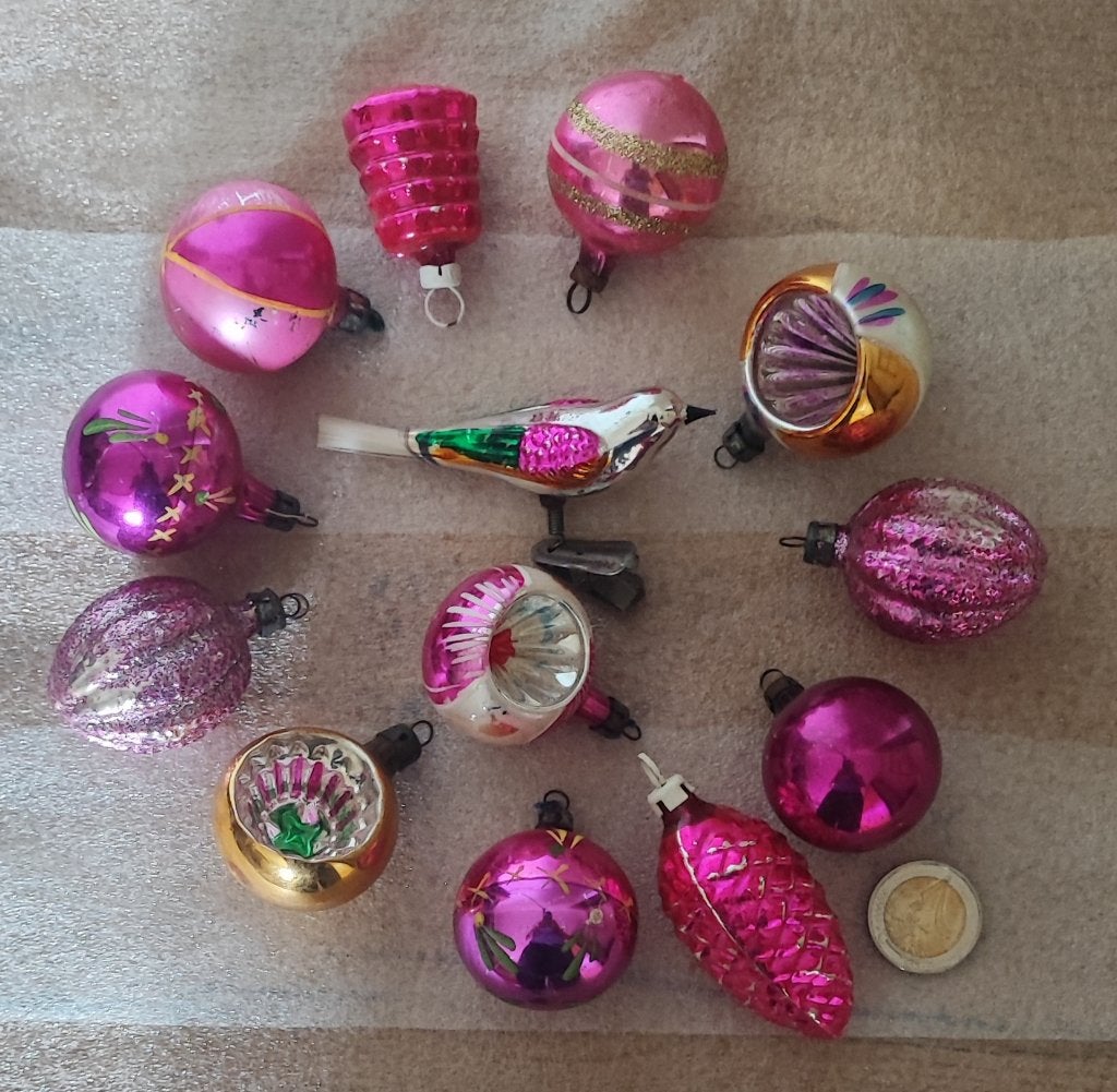 Set van 13 vintage kerstballen in roze tinten, Diversen, Ophalen of Verzenden