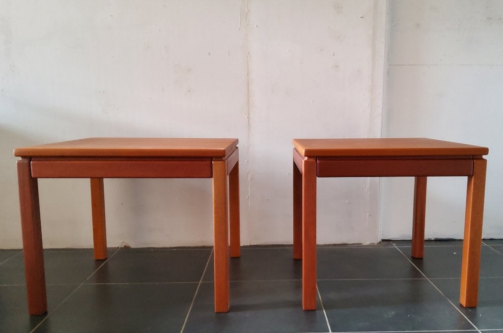 Scandinavische tafels x2, Ophalen, Zo goed als nieuw, Teakhout