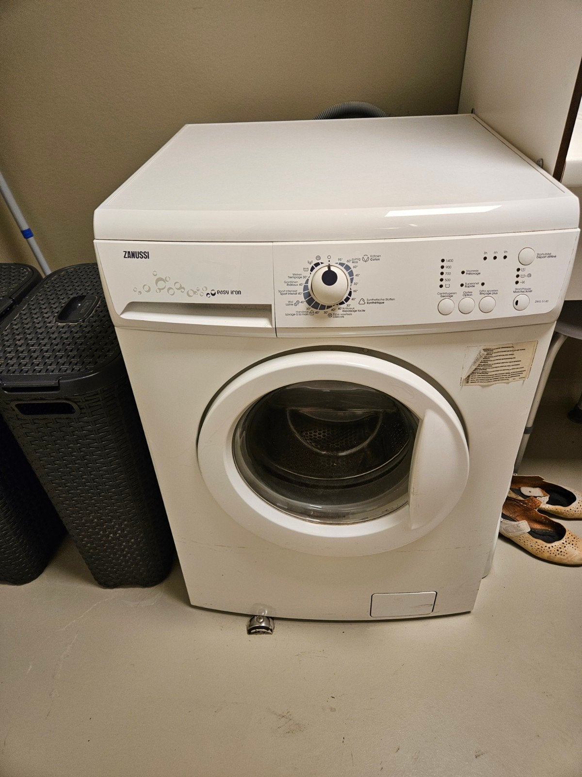 Wasmachine voor oud ijzer, Electroménager, Enlèvement, Utilisé