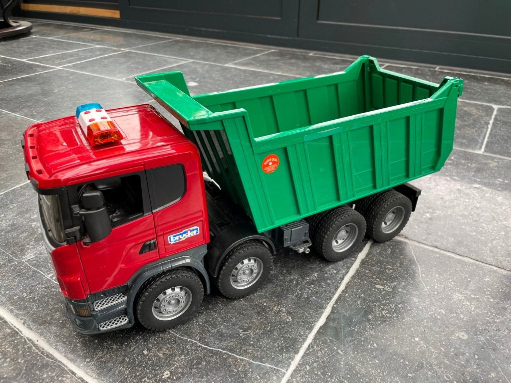 Bruder vrachtwagen scania met lichtmodule, Ophalen of Verzenden