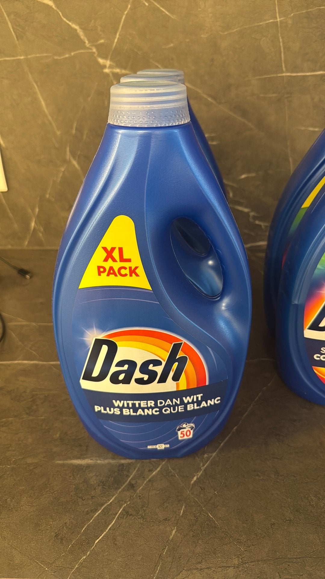 5 grote flessen Dash (5euro per fles), Ophalen