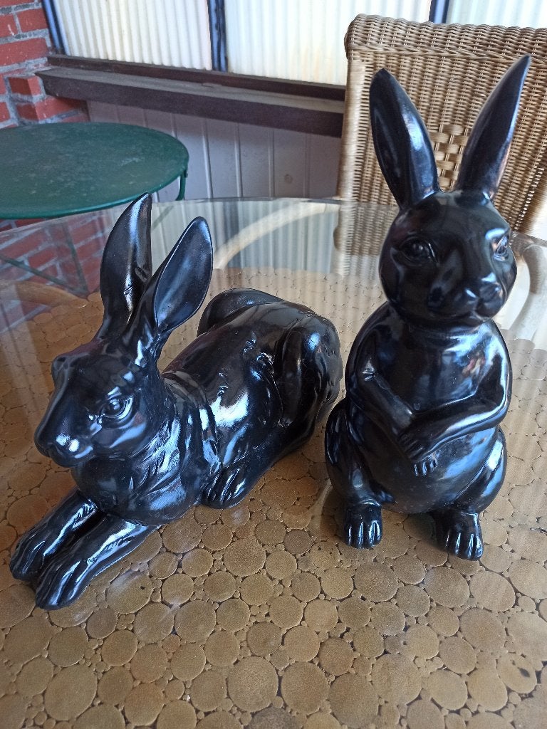 liggend en staand konijn, Ophalen, Nieuw, Kunststof, Dierenbeeld