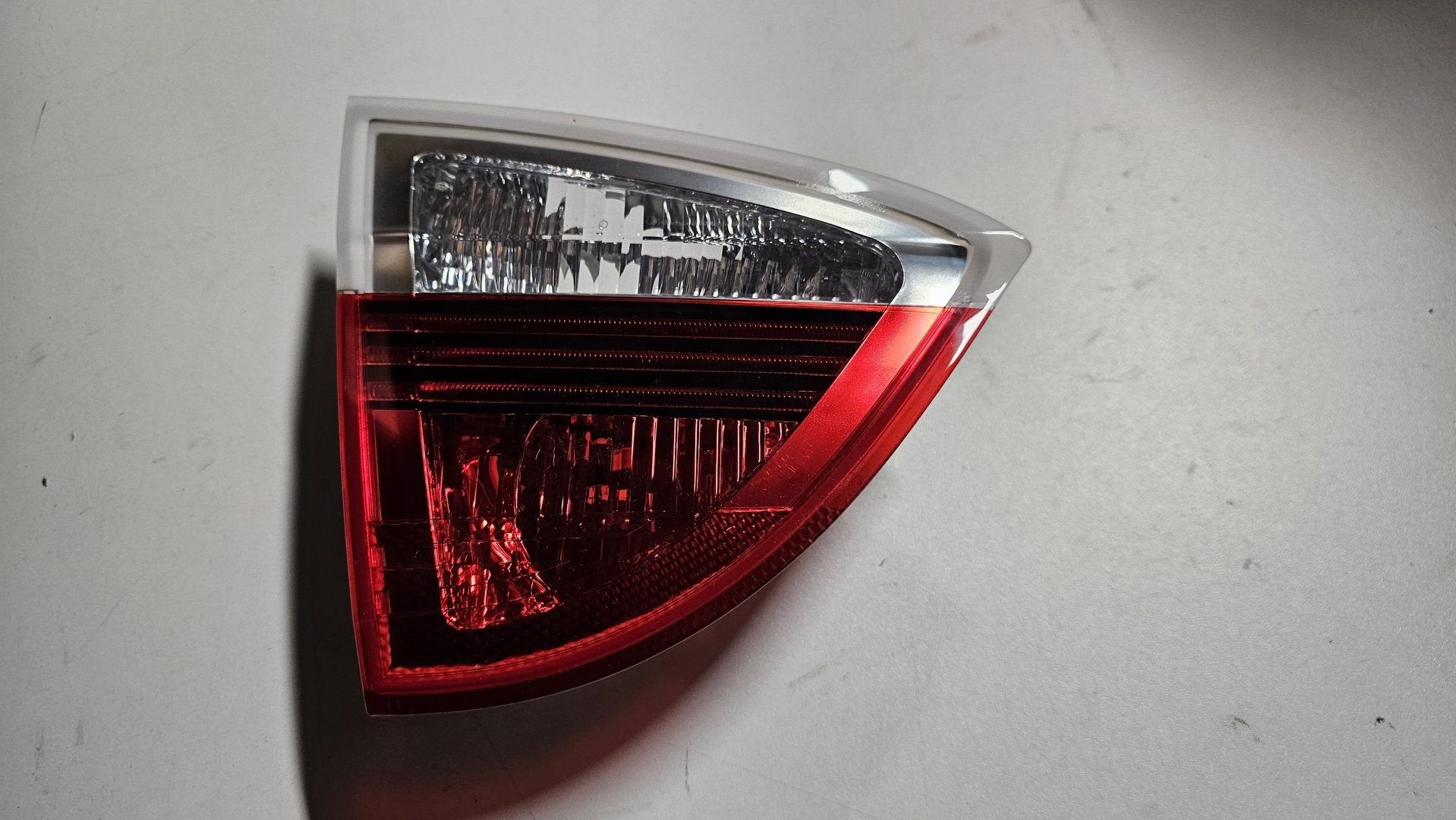 Achterlicht op klep links BMW E91 touring 63217160063 716006, -, Origine de la pièce connue, Utilisé, -