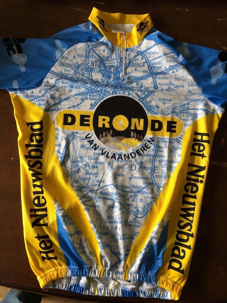 Wielerkledij maat medium (1,75M-1,83M), Fietsen en Brommers, Ophalen