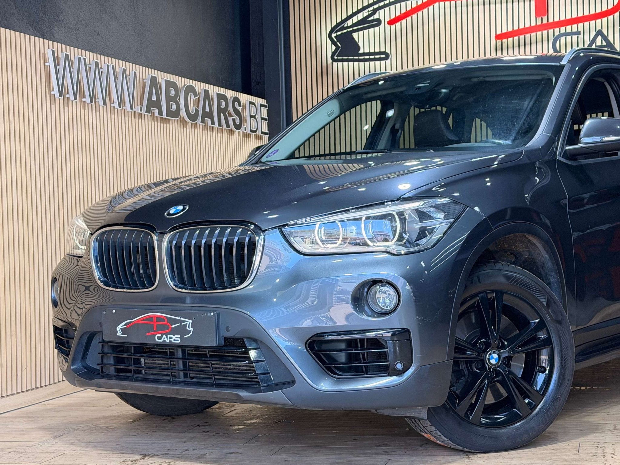 BMW X1 X1 2.0iA sDrive20 * SPORT * GARANTIE 12 MOIS * 1ER PR, 1998 cc, Gebruikt, Euro 6, 4 cilinders