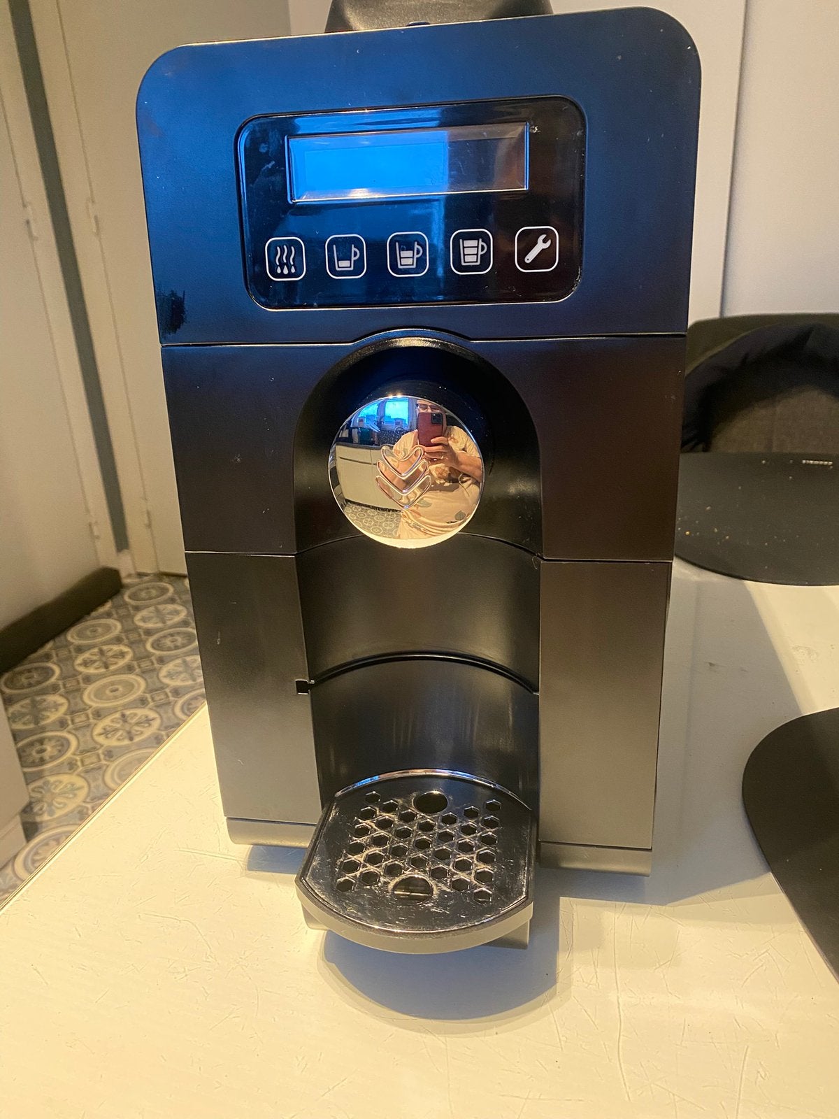 Rombouts koffie machien met de pods van Rombouts, Ophalen, Zo goed als nieuw, Koffiemachine