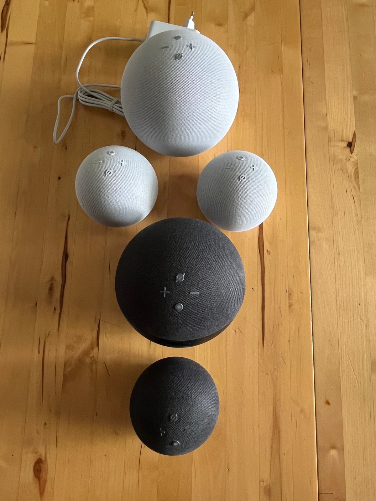 Lot de 5 baffles connectés Amazon Echo — état neuf, Enlèvement, Comme neuf