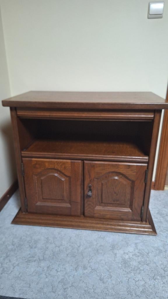 Ancien Meuble TV, Enlèvement