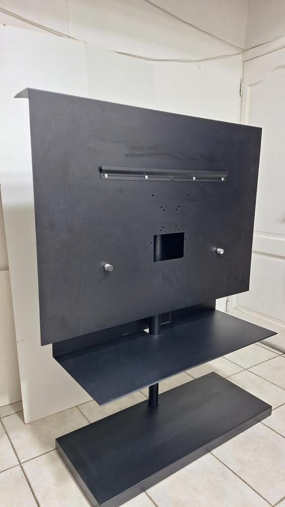Desalto Design draaibaar tv-meubel, Huis en Inrichting, Ophalen, Zwart, Metaal