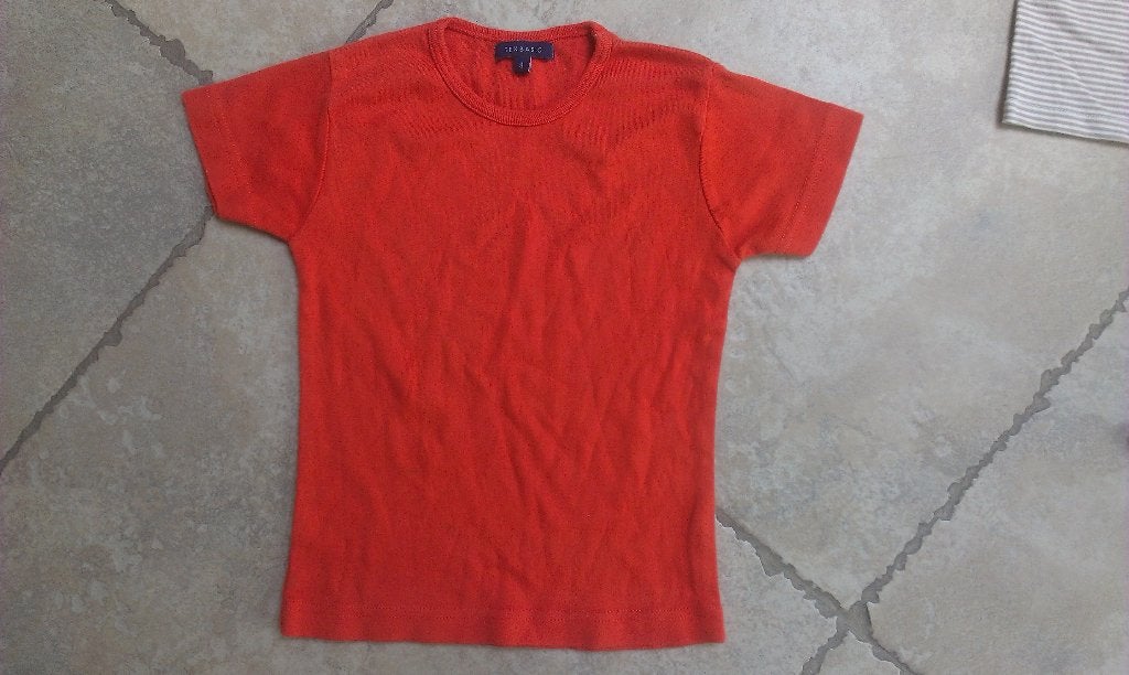 Als nieuwe oranje t-shirt mt 128, Kinderen en Baby's, Kinderkleding | Maat 128, Jongen of Meisje, Ophalen of Verzenden, Zo goed als nieuw
