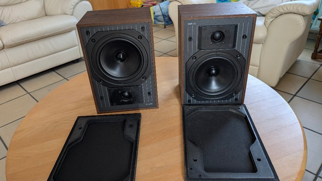 Enceintes - Haut parleur KEF C, Enlèvement, Comme neuf, 60 à 120 watts, KEF