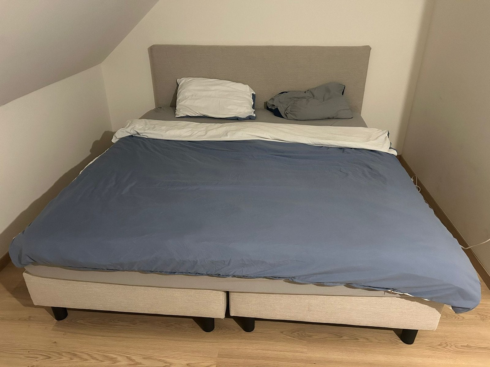 Kingsize boxspring 180x200 cm inclusief matras en hoofdbord, Huis en Inrichting, Slaapkamer | Bedden, Ophalen, Gebruikt, Tweepersoons