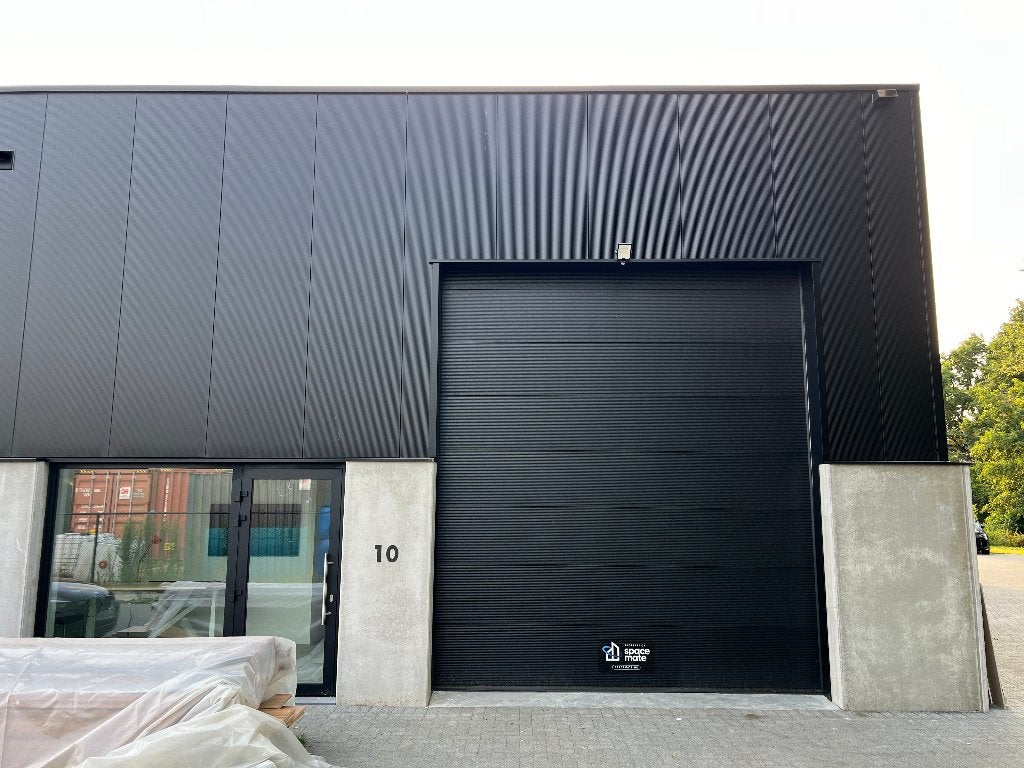 Te huur: bedrijfshal + kantoor 263m² 3970 Leopoldsburg, Immo, Huizen te huur, 263 m², Direct bij eigenaar, Leopoldsburg, Provincie Limburg