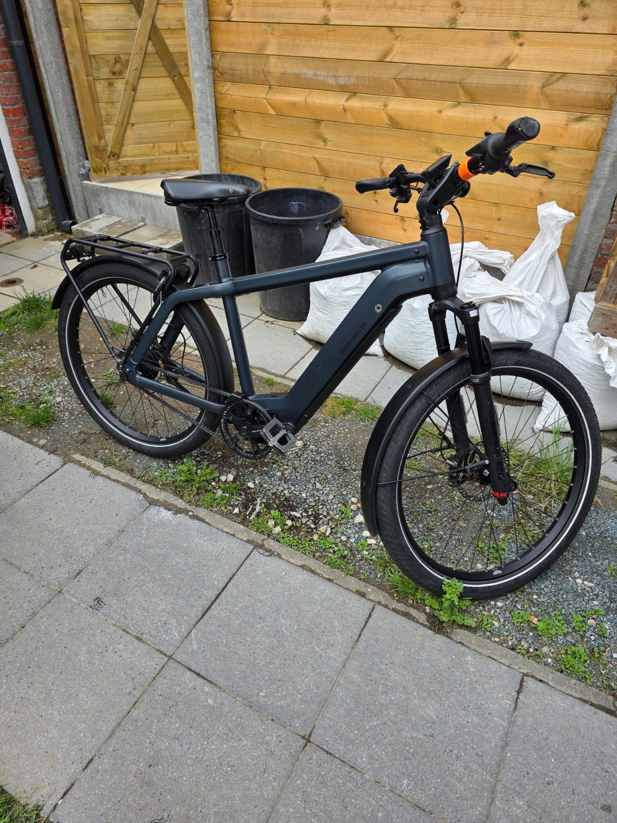 Riesse&muller met Riemaandrijving en nieuwe motor, Ophalen of Verzenden