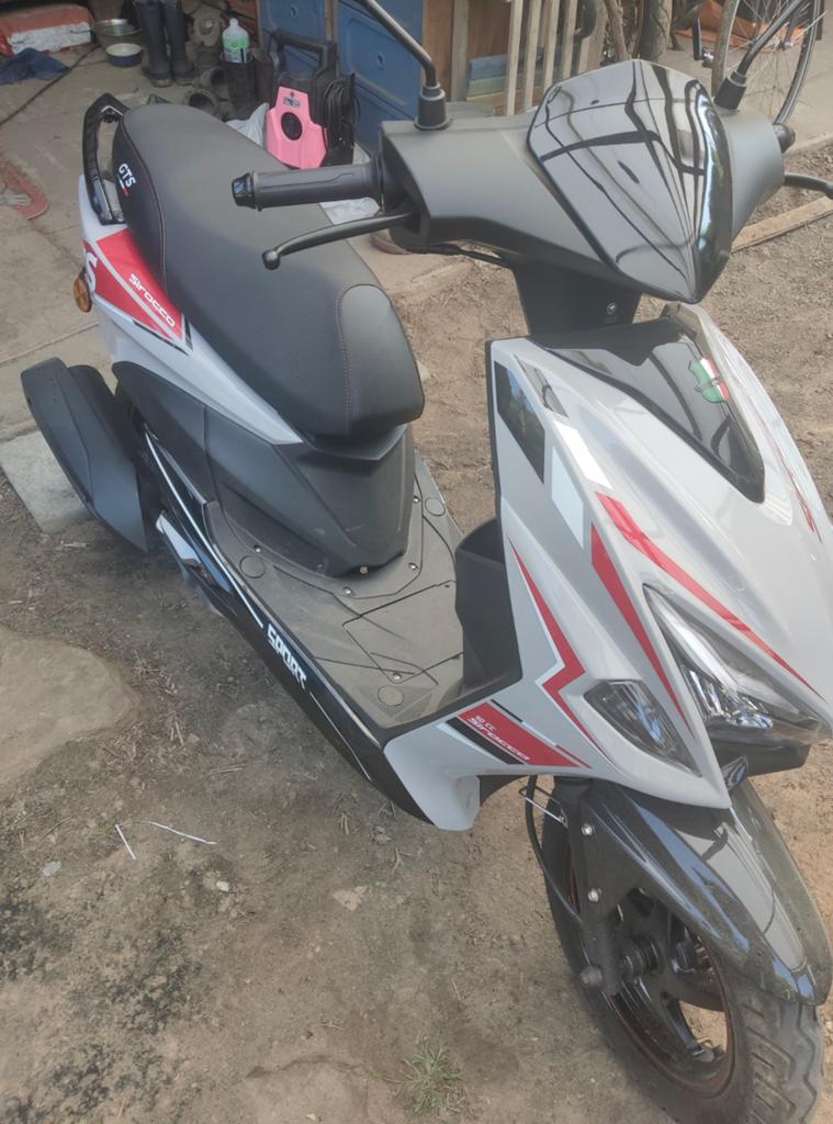 Gts Sirocco grey sport 50 cc, Vélos & Vélomoteurs, Cyclomoteurs | Marques Autre, Enlèvement