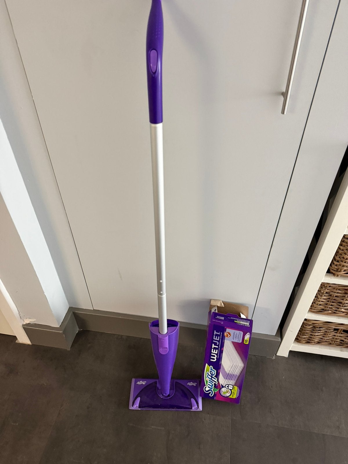 Swiffer wet jet in perfecte staat nog 1 doekje in de doos, Enlèvement