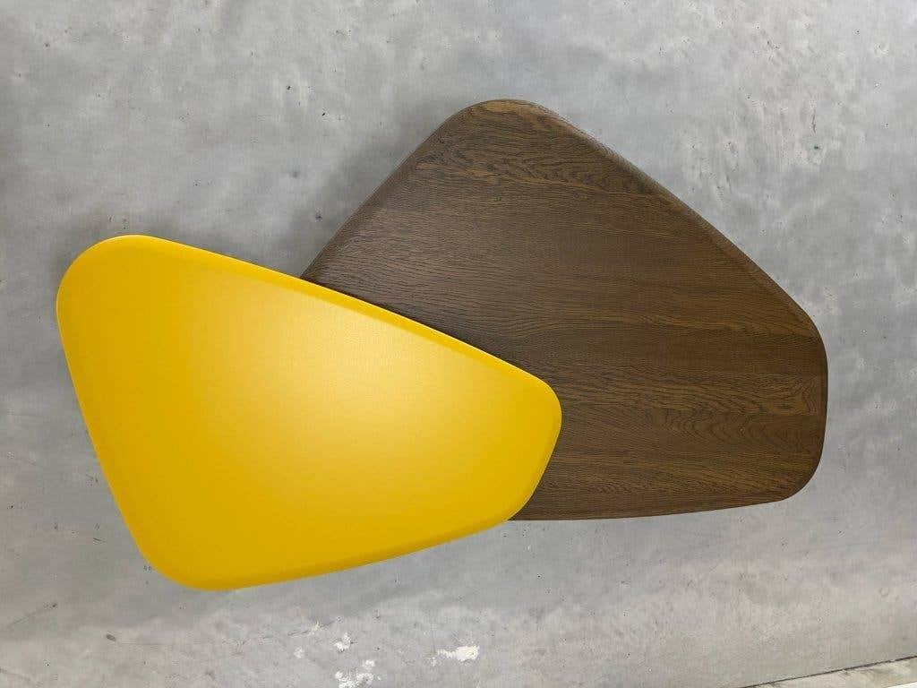 Leolux Tilio tafel - nieuwstaat, Ophalen, 50 tot 100 cm, 50 tot 100 cm, Zo goed als nieuw