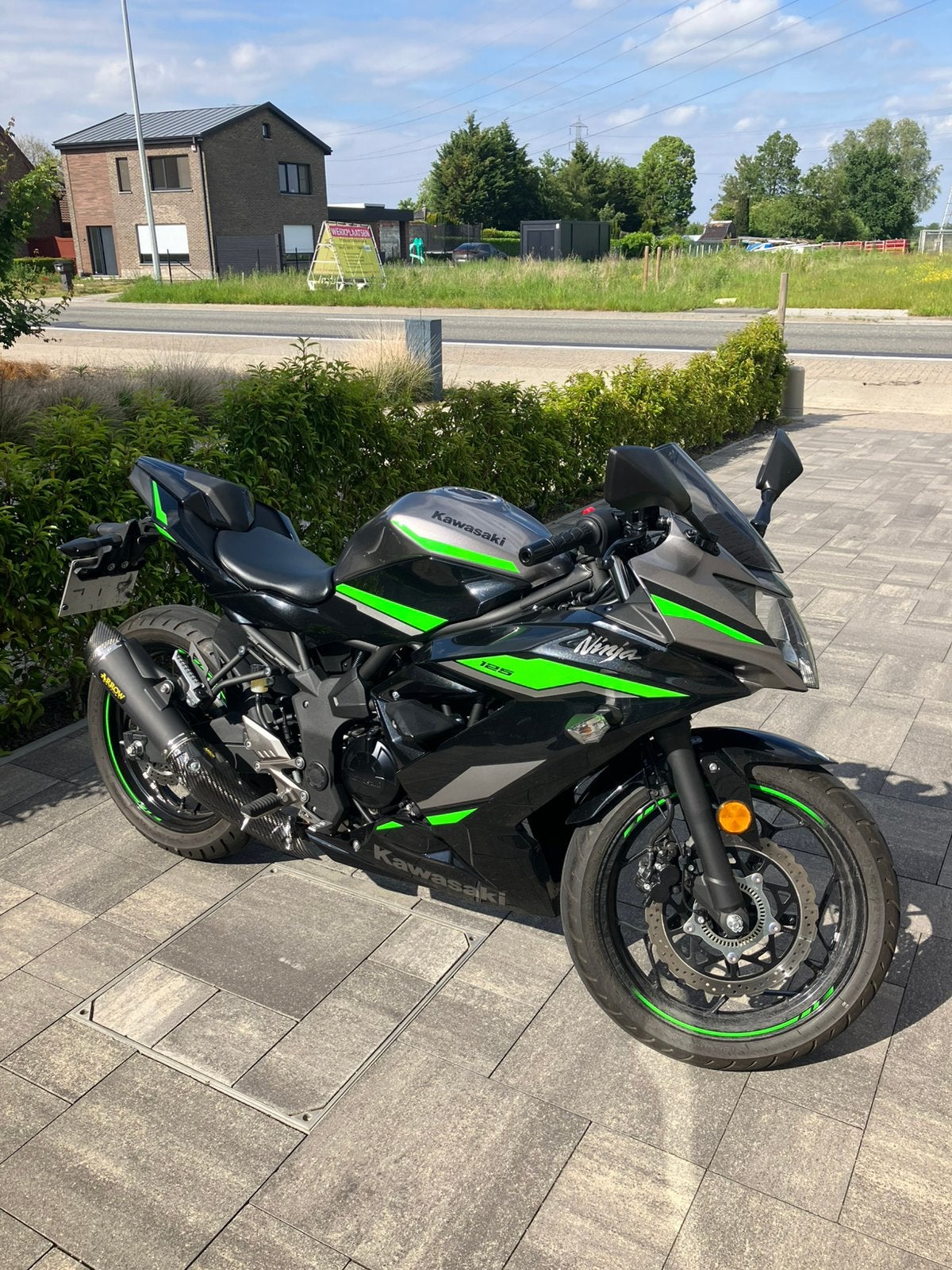 Kawasaki Ninja 125, Occasion, 125 cc, 11 kW of minder, Sportuitlaat
