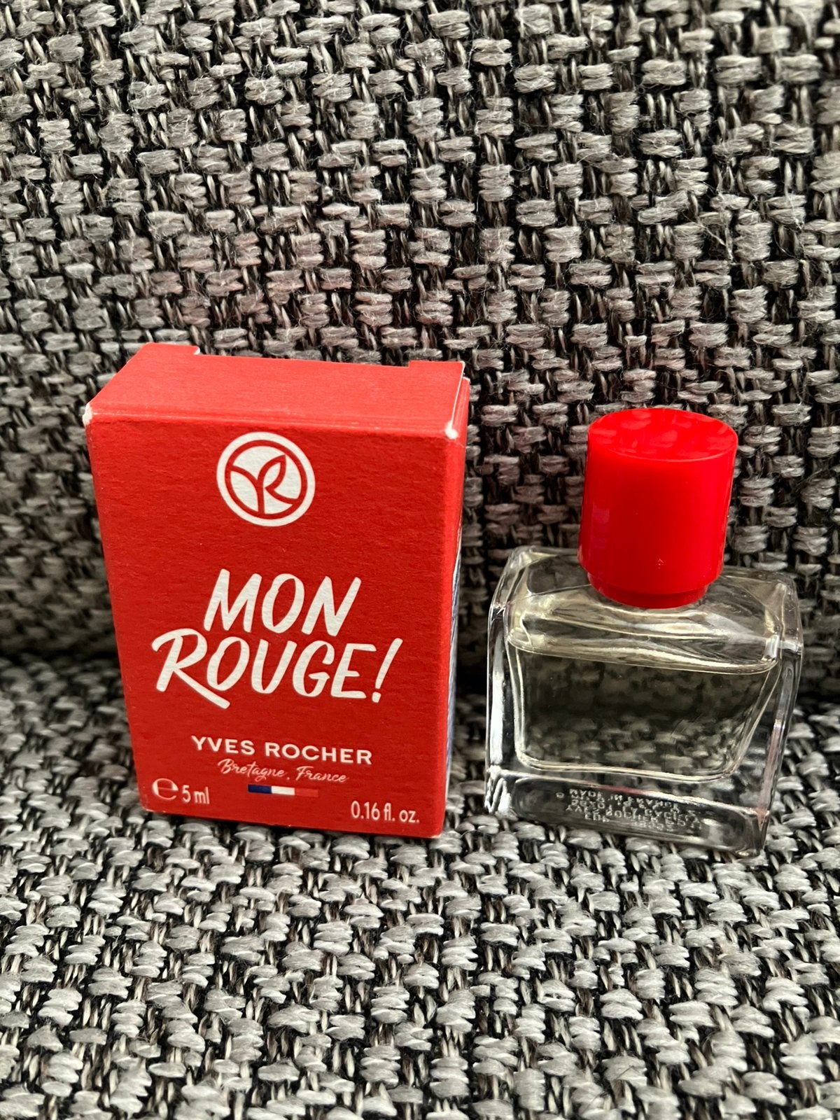 Eau de parfum Mon Rouge miniature 5 ml Yves Rocher, Enlèvement ou Envoi, Neuf, Miniature