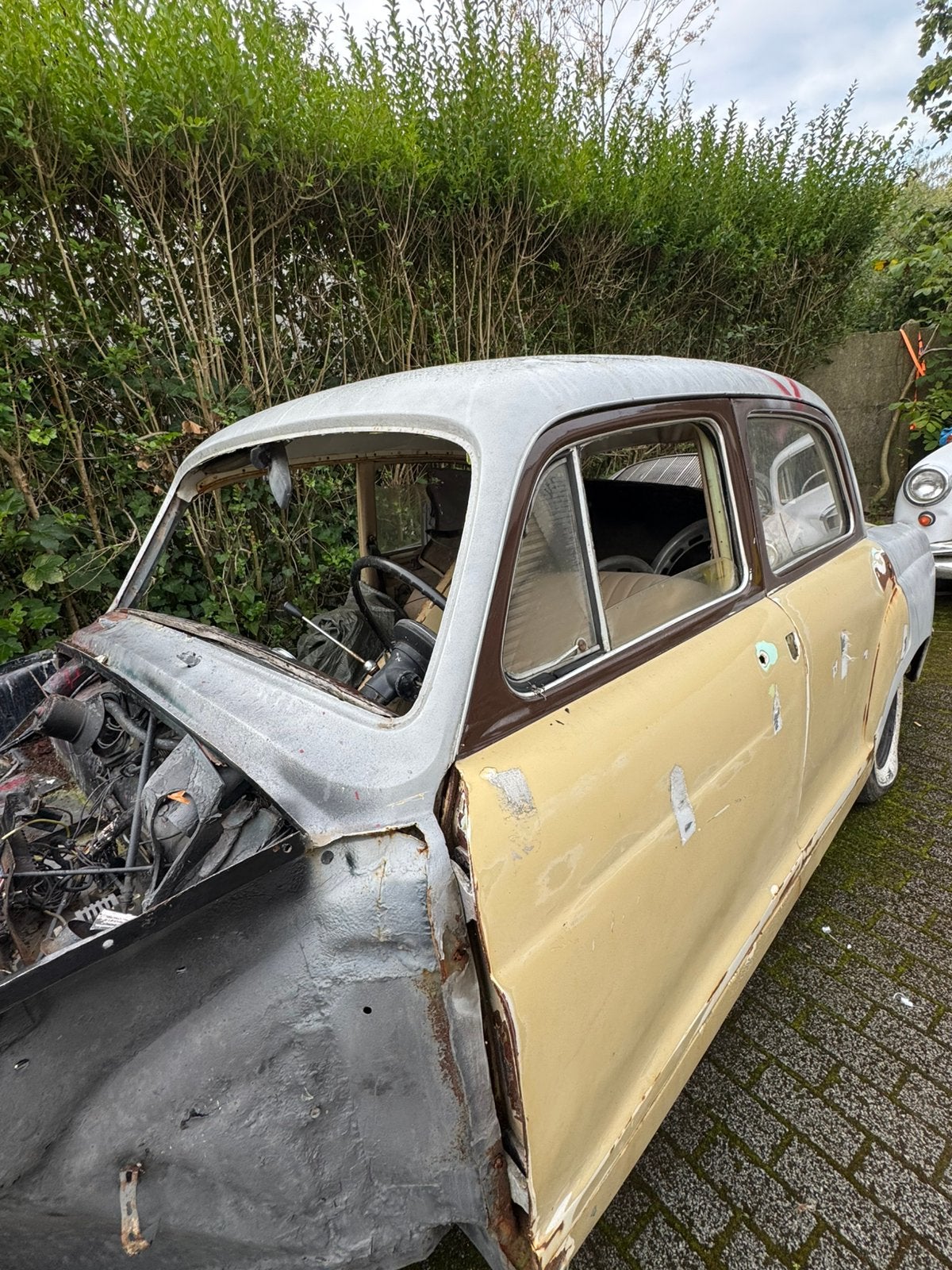 onderdelenauto/ oude ijzer, Particulier, Te koop