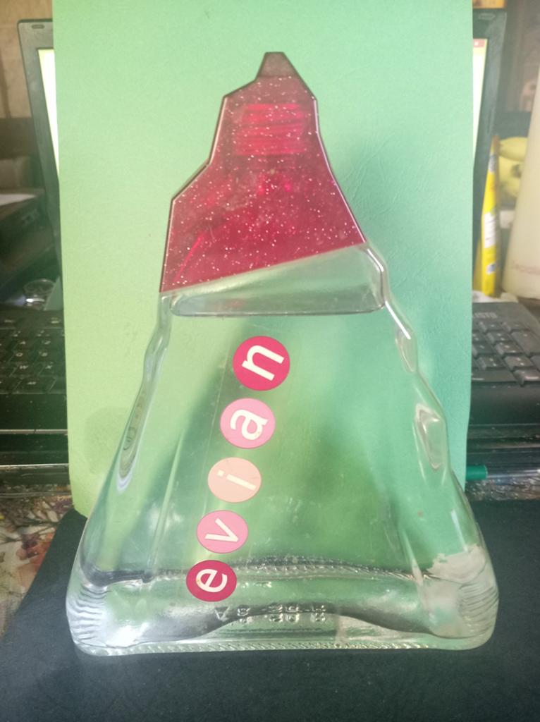 Bouteille glaçon, Envoi, Comme neuf