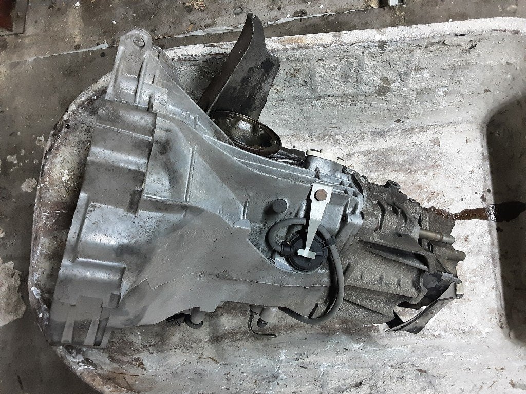 VERSNELLINGSBAK SCHAKEL Audi Cabrio (B4) (01-1991/08-2000), Info@audi.de, Audi, Audi AG, Gebruikt