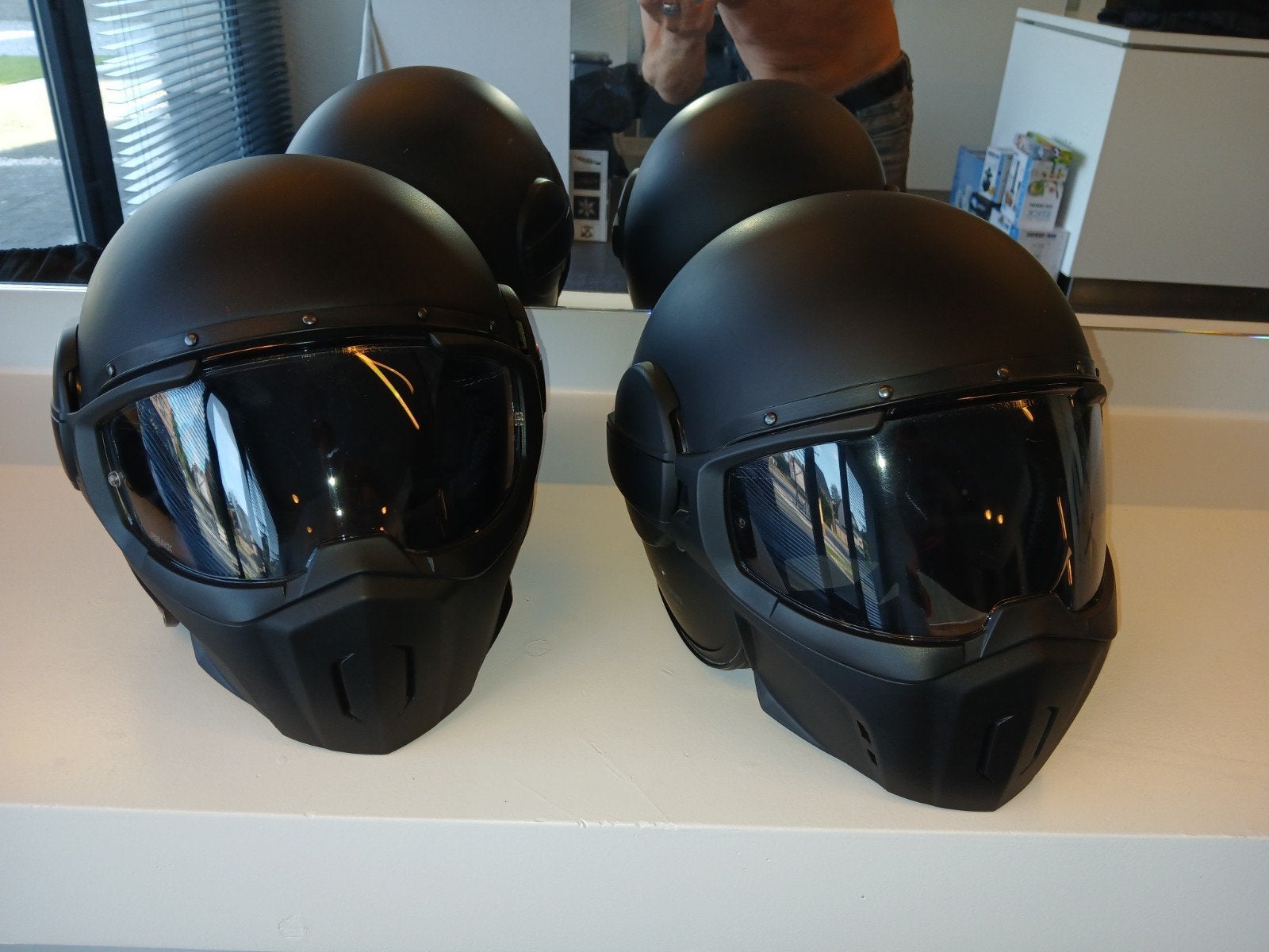 Caberg Ghost, jet helm , streetfighter helm , mat zwart., Ophalen