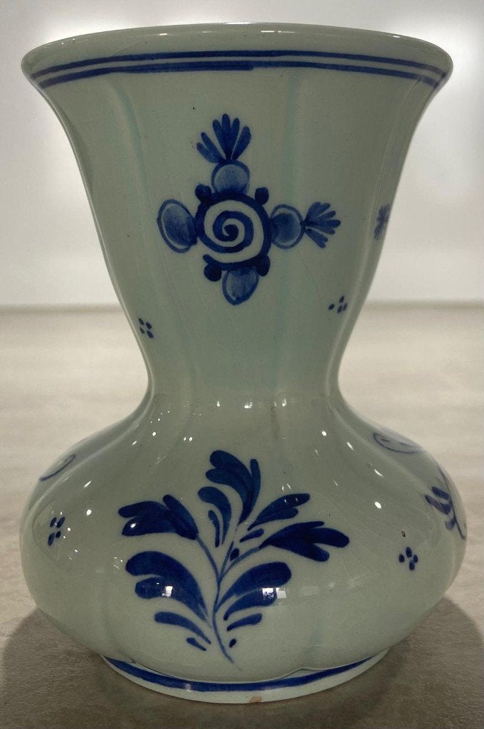 Delfst blauw handgeschilderde kraagvaas, Ophalen
